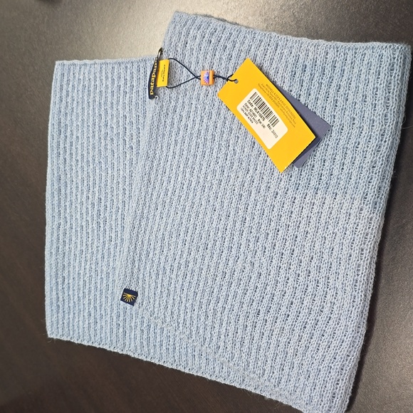 NWT Patapampa Blue Honey Comb Snood - Picture 7 of 7